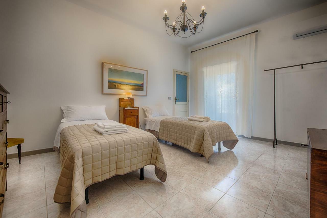Mimma Holiday House Modica Extérieur photo
